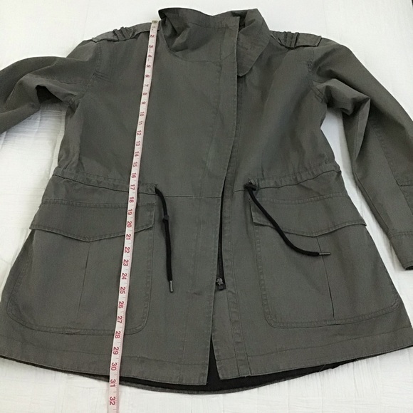 Halogen Women’s Drawstring Waist Olive Parka - Picture 7 of 9